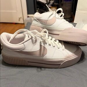 Nike Women's White and Light Pink Sneakers